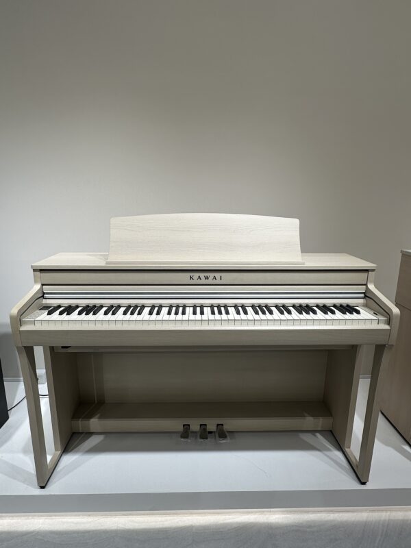 KAWAI CA49