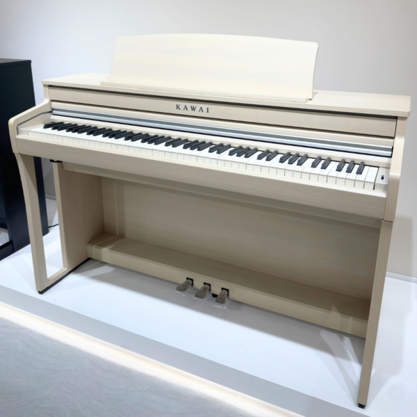 KAWAI CA49