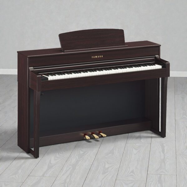 YAMAHA CLP-645（Coming Soon）