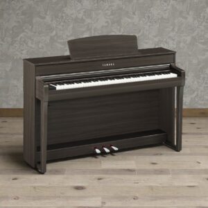 YAMAHA CLP-745（Coming Soon)