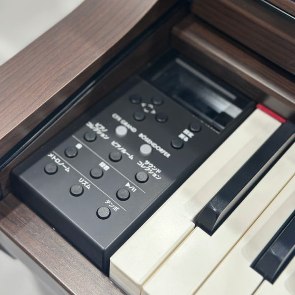 未命名-4 (32) YAMAHA SCLP-7350